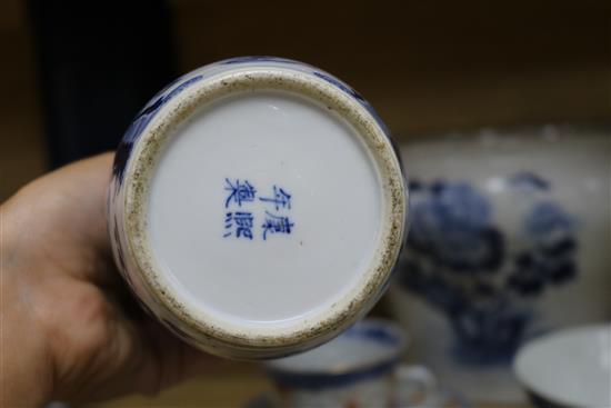 A group of 19th century Chinese blue and white porcelain tallest 16cm
